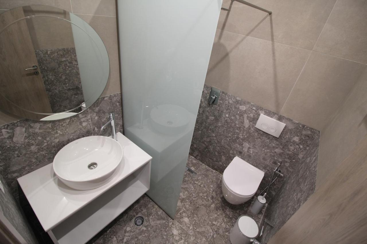 Afrodite Suites Саранда Экстерьер фото